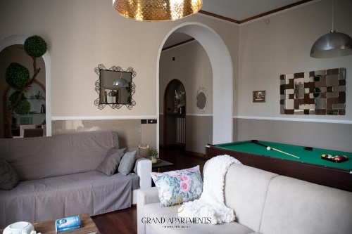 Grandapartments via Duomo Napoli image 11