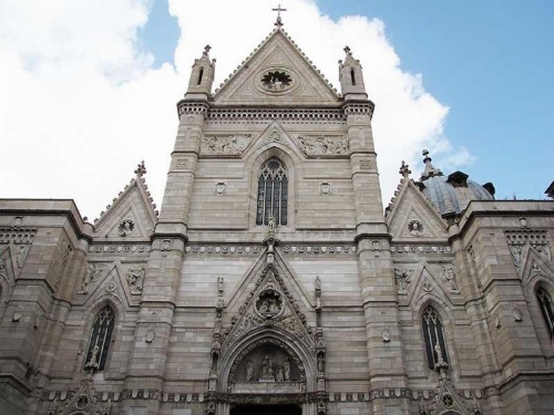 Grandapartments via Duomo Napoli image 4